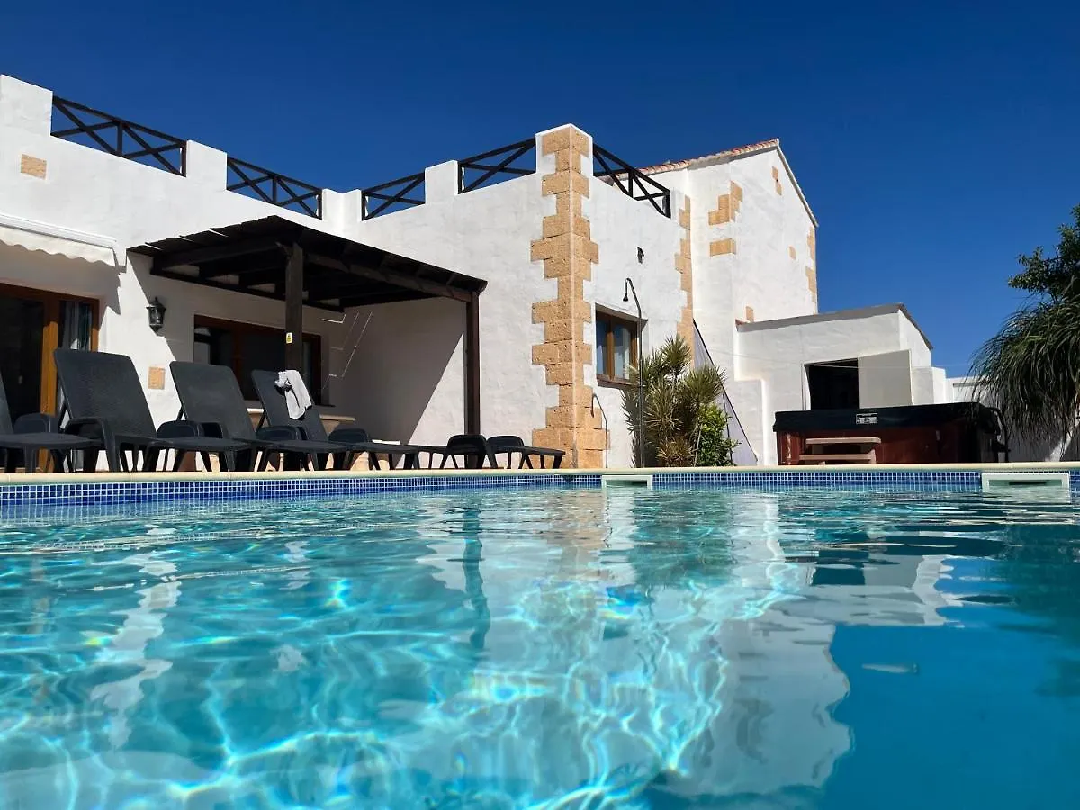 Semesterbostad Casa Del Medio Villa Antigua